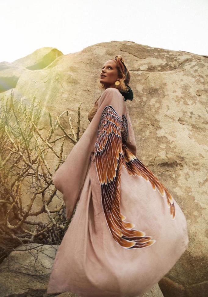 Elegant Seaside Kimono 3159