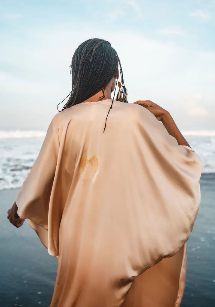 Elegant Seaside Kimono 99e4