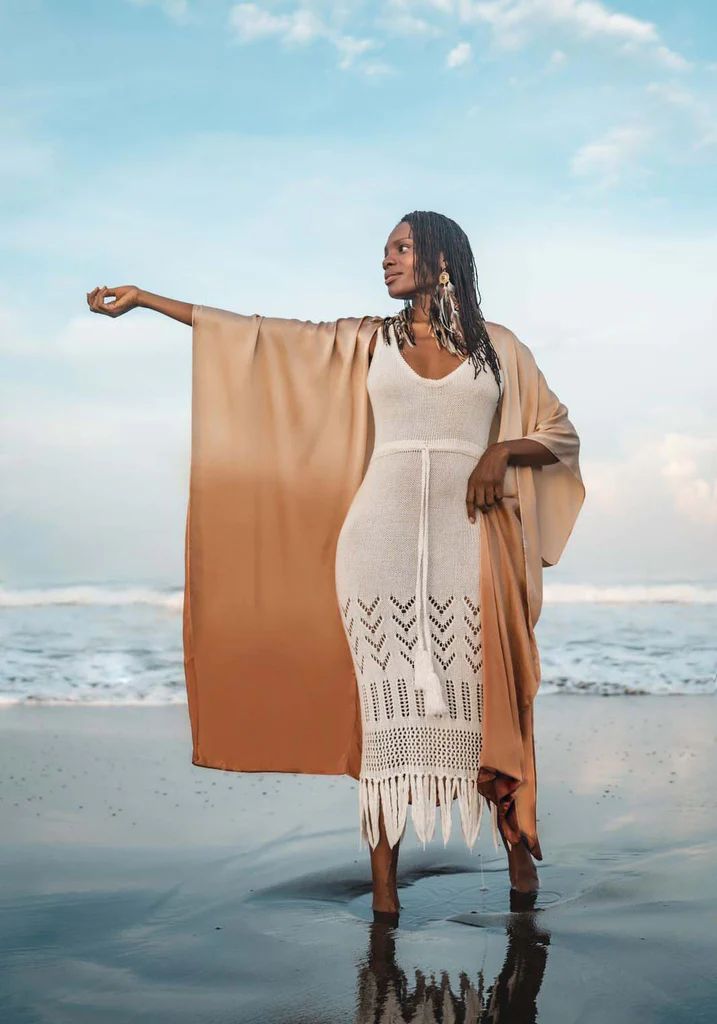 Elegant Seaside Kimono 99e4