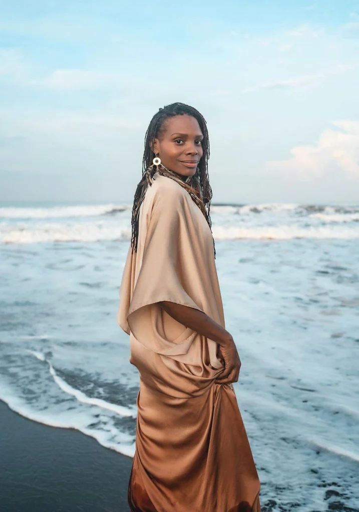 Elegant Seaside Kimono 99e4